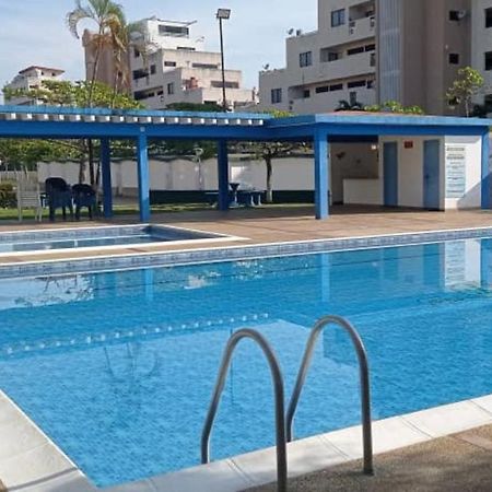 Apartamento - Flamingo Suites 이게로테 외부 사진